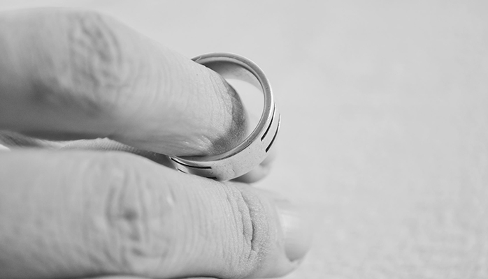 La Cour de cassation rappelle qu’il doit être tenu compte des droits prévisibles des époux en matière de retraite pour fixer le montant de la prestation compensatoire